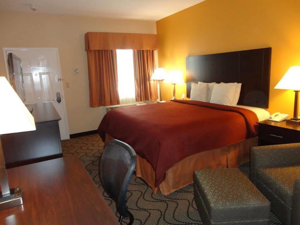 Best Western Lake Conroe Montgomery Zewnętrze zdjęcie